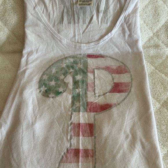 Victorias Secret Pink Philadelphia
Phillies White American Flag Tank Crop
Top S - Picture 1 of 5